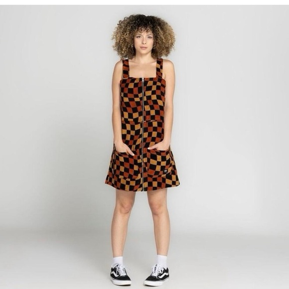 Vans Dresses & Skirts - Vans Brown Black and Orange Corduroy Checkered zippered dress